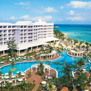 3* Отель Riu